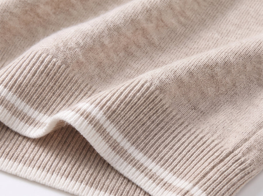 Cotton-Linen Knit Tee feature